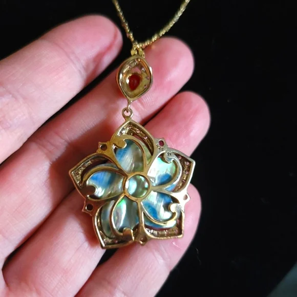 ✨️HP✨️Stauer | BNIB Pretty Rainbows End Abalone Pendant Chain Necklace - Picture 5 of 9